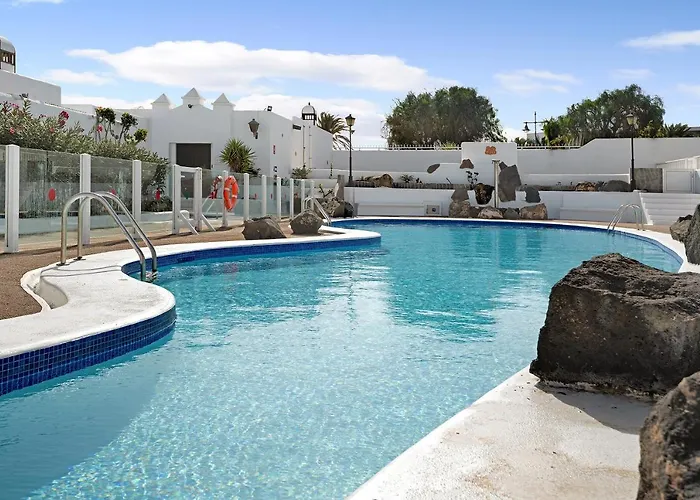 Puerto Chico T Daire Playa Blanca